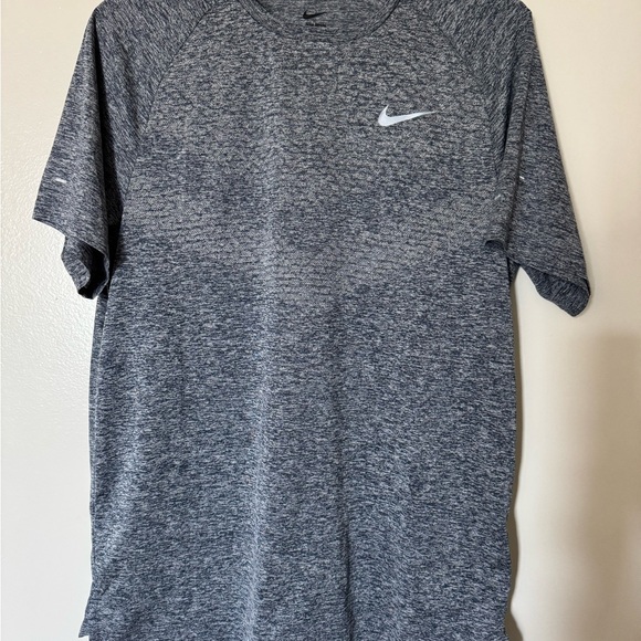 Nike Pro Dri-FIT and Combat Shirt Collection - Gray and Black - Picture 6 of 12